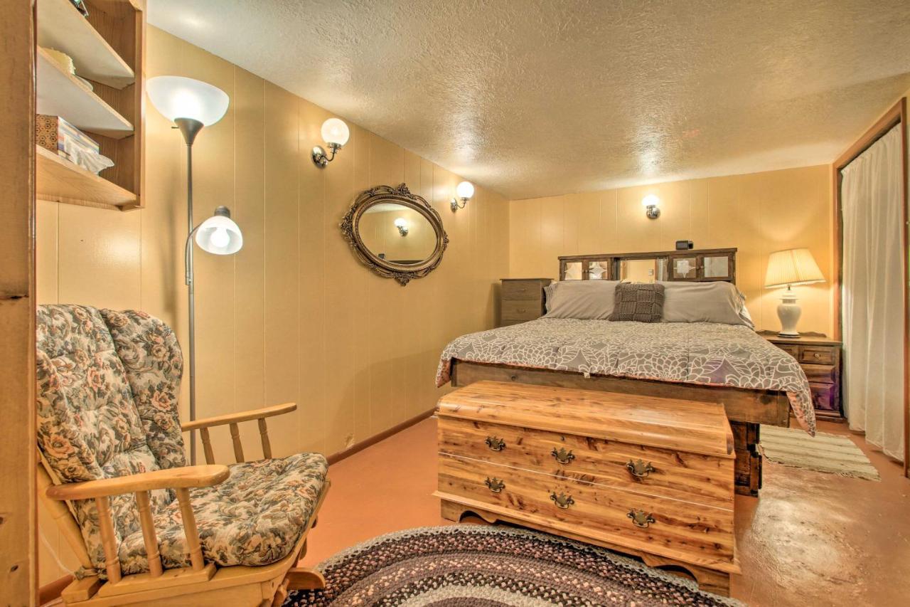 Cozy Home With Hot Tub Half Mi To Salmon River! Exteriör bild